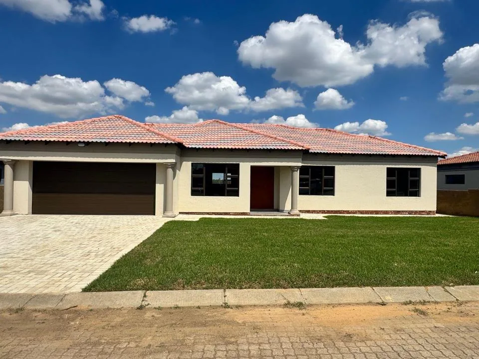 3 Bedroom House for sale in Flamwood
