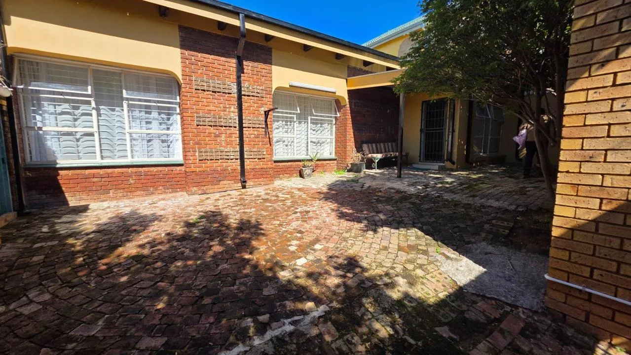 2 Bedroom Apartment / flat to rent in Laudium