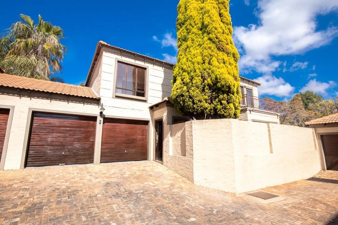 3 Bedroom Townhouse to rent in Woodhill Golf Estate