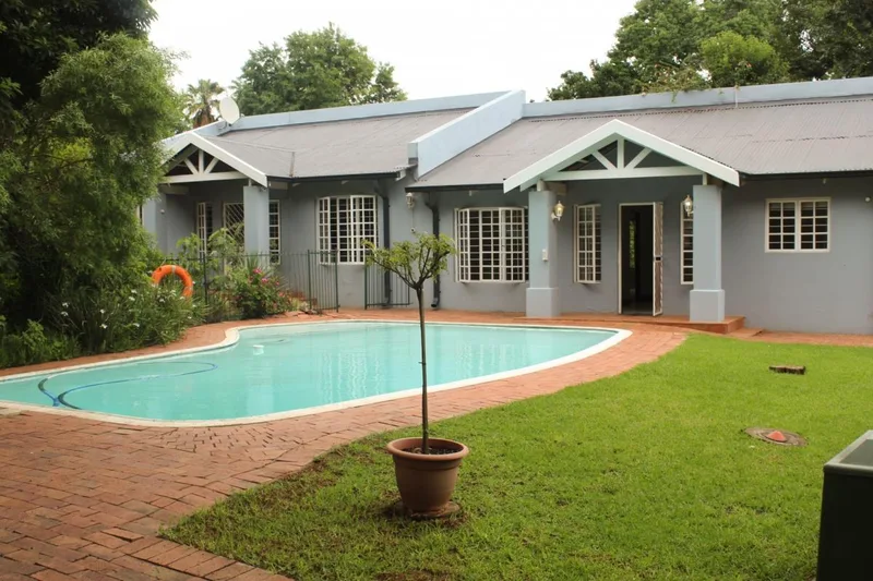 1 Bedroom Garden Cottage in Blairgowrie