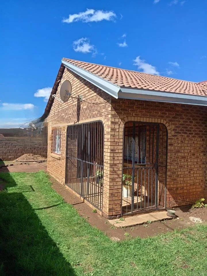 3 Bedroom House for sale in Orange Farm