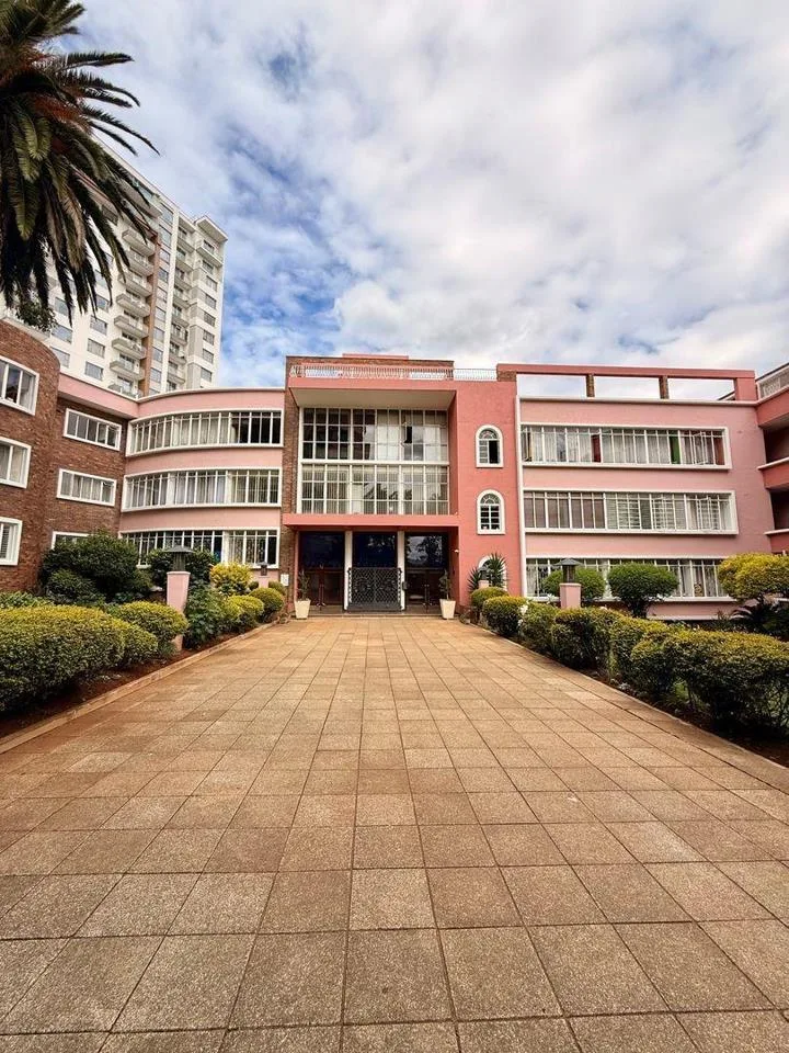 1 Bedroom Apartment / flat to rent in Rosebank