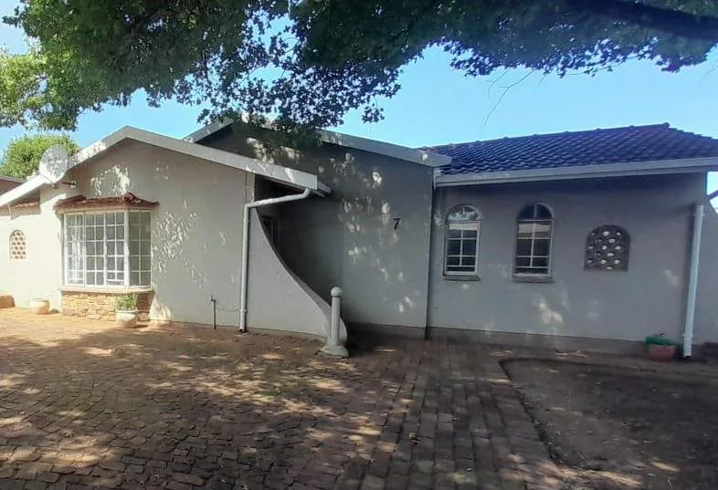 3 Bedroom House to rent in Glen Marais