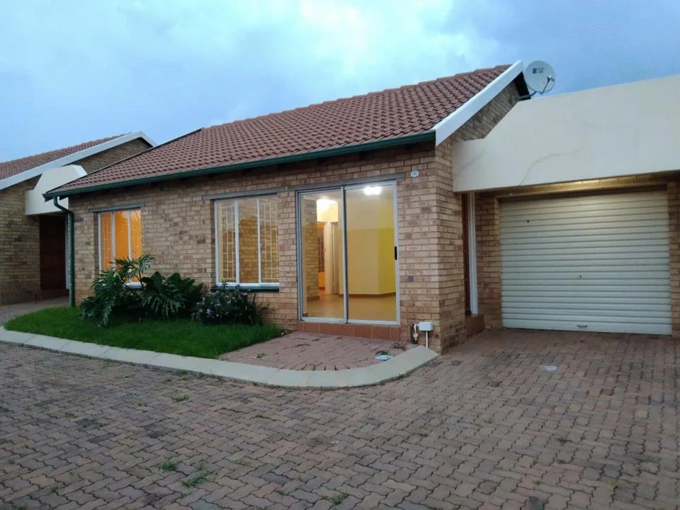 2 Bedroom Townhouse to rent in Agavia