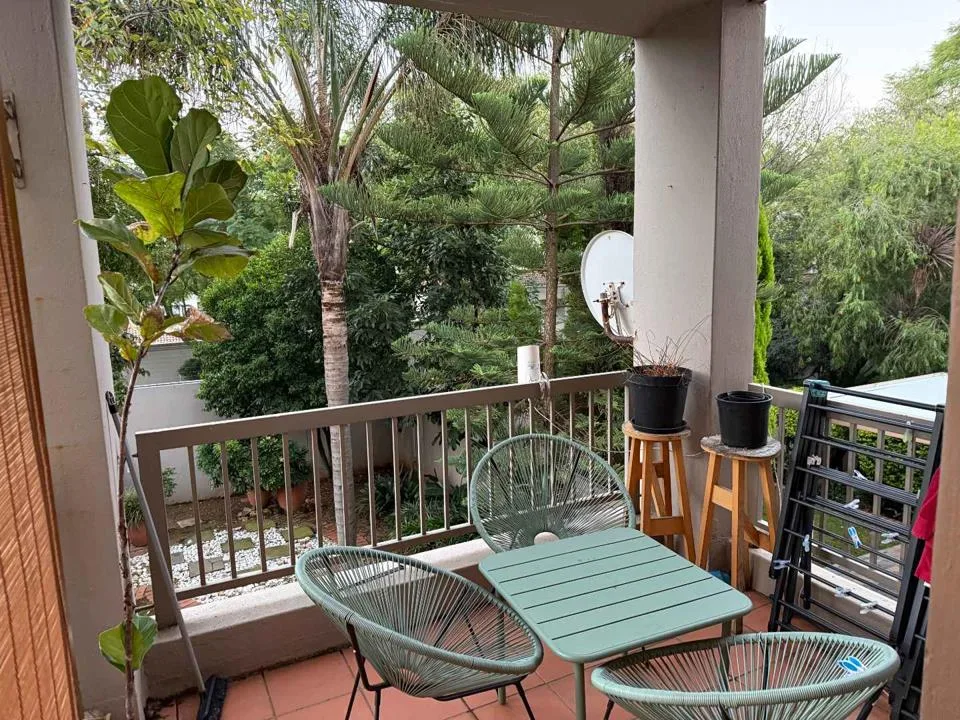 2 Bedroom Apartment / flat to rent in Oaklands