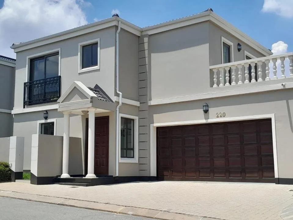 3 Bedroom Townhouse to rent in Fourways