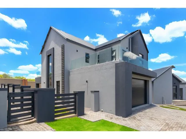 3 Bedroom House to rent in Blue Hills AH