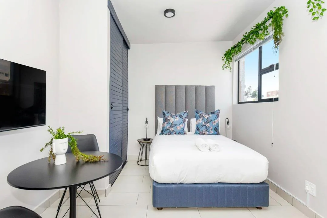 Apartment / flat to rent in Illovo