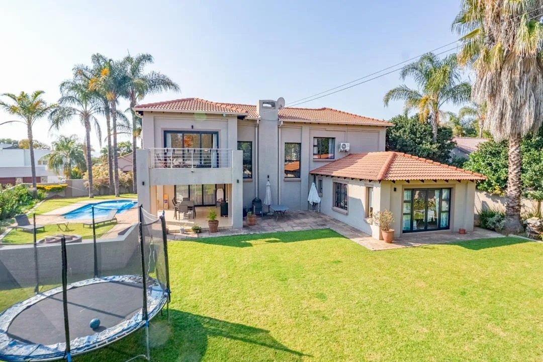 5 Bedroom House to rent in Silver Lakes Golf Estate
