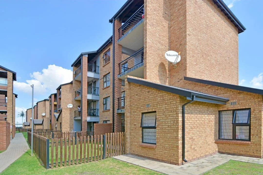 2 Bedroom Apartment / flat to rent in Carlswald