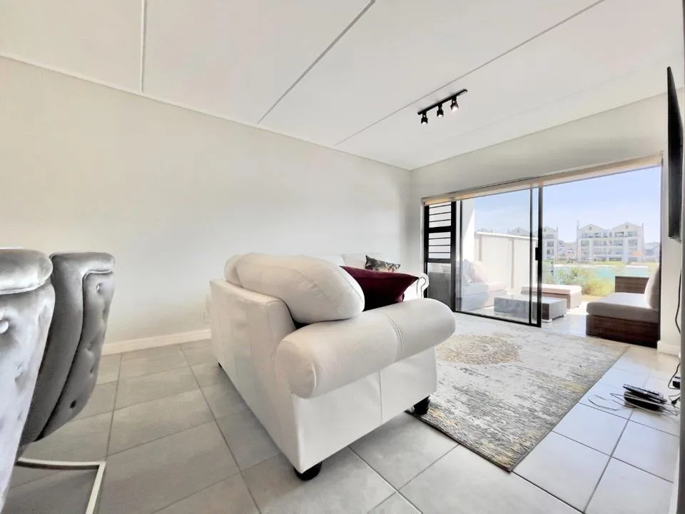 3 Bedroom Apartment / flat to rent in Waterfall