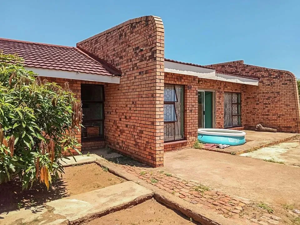 3 Bedroom House for sale in Brits Central