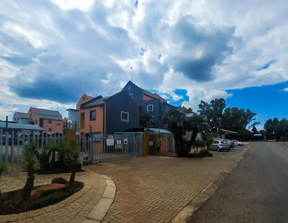 1 Bedroom Apartment / flat for sale in Kannoniers Park