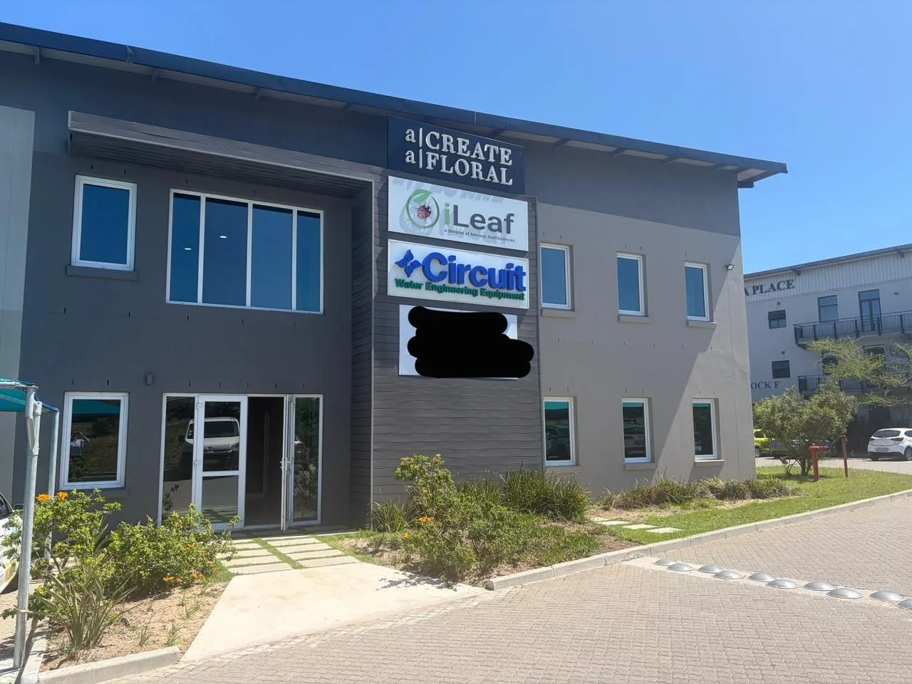 120 m² Commercial space in Olive Grove
