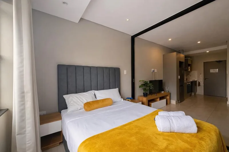 1 Bedroom Apartment / flat to rent in Sandton Central