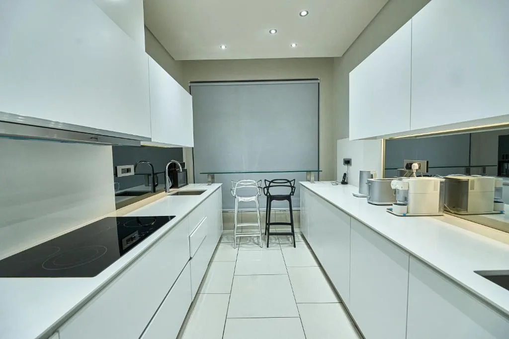 3 Bedroom Apartment / flat to rent in Sandton Central
