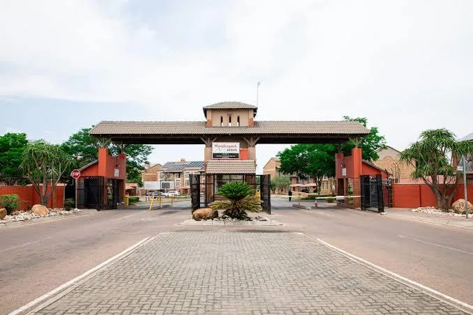 Studio Apartment in Karenpark