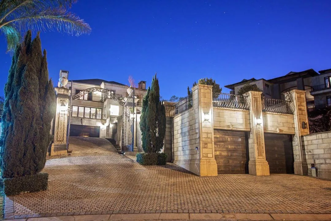5 Bedroom House to rent in Waterkloof Boulevard Estate