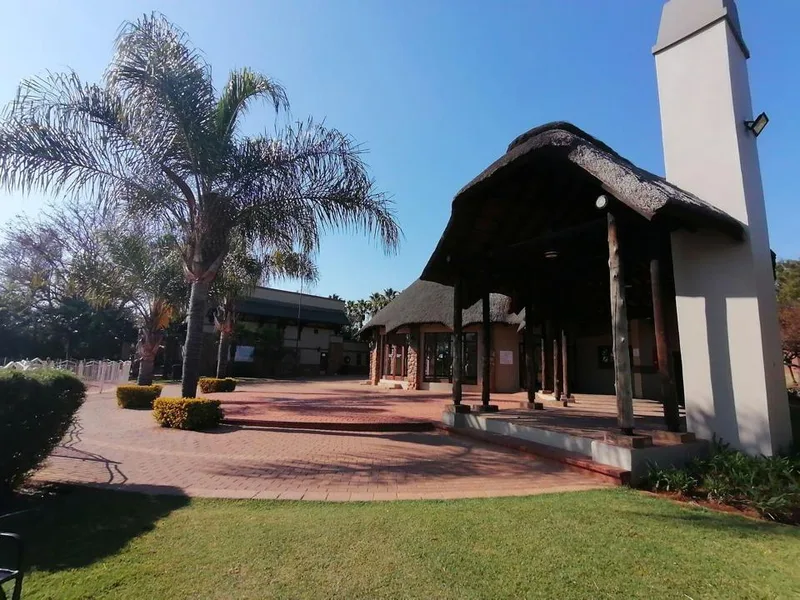 2 Bedroom Apartment / flat to rent in Mooikloof Ridge