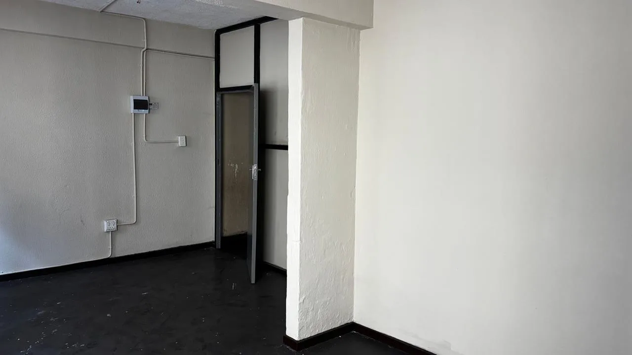 0.5 Bedroom Apartment / flat to rent in Berea