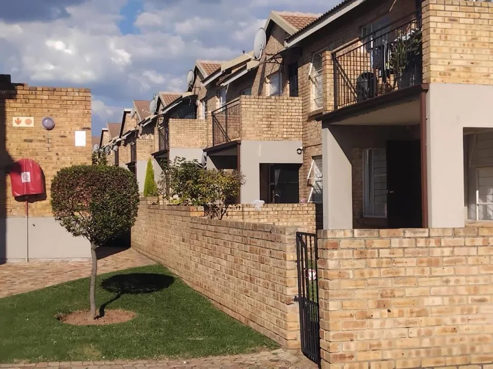 2 Bedroom Apartment / flat to rent in Honeydew