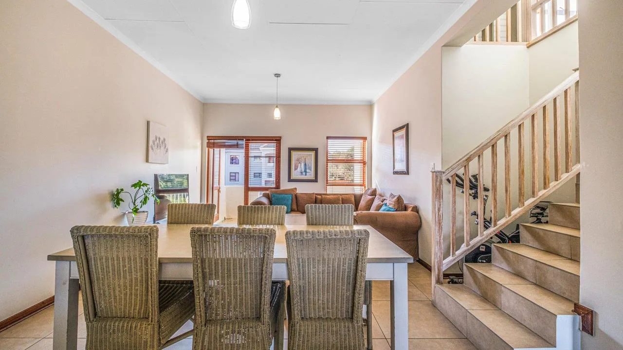 3 Bedroom Apartment / flat to rent in Edenburg