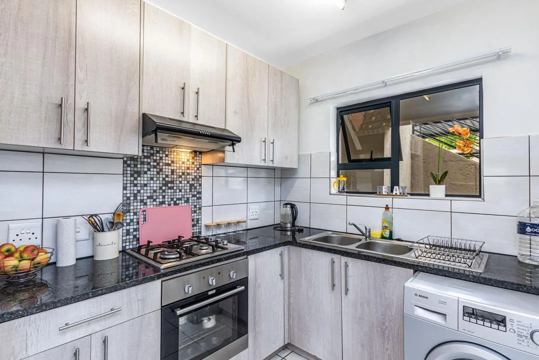 2 Bedroom Apartment / flat to rent in Ferndale