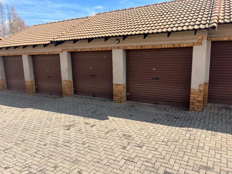 3 Bedroom Apartment / flat to rent in Noordwyk