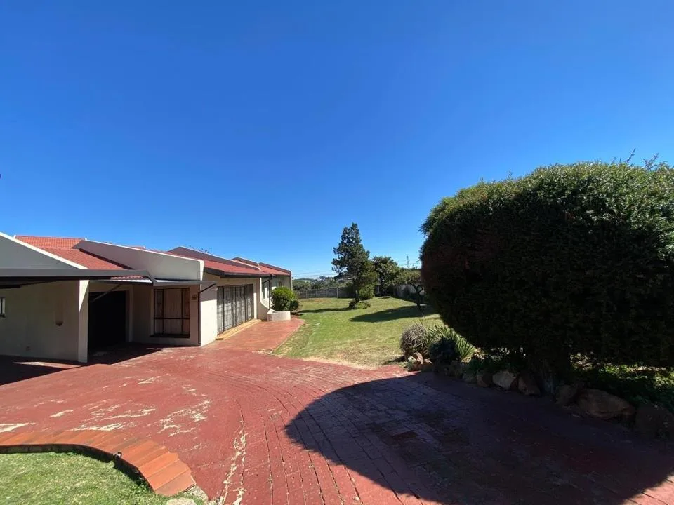 3 Bedroom House to rent in Ridgeway
