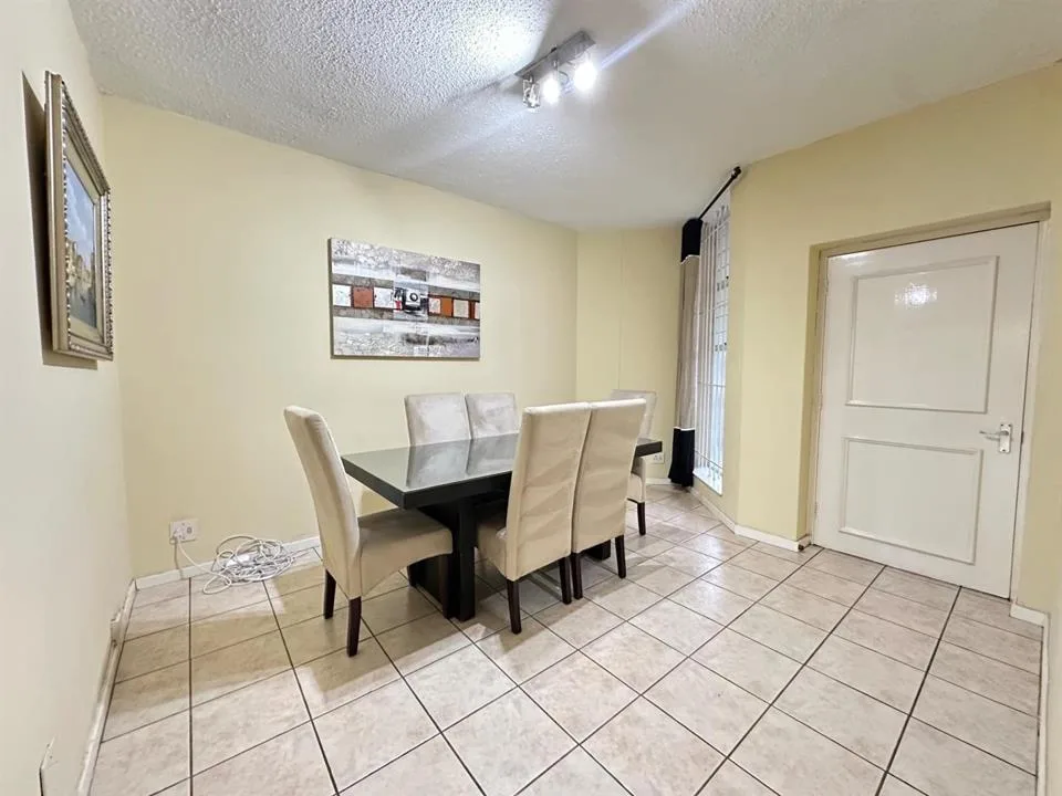 2 Bedroom Apartment / flat to rent in Sandhurst