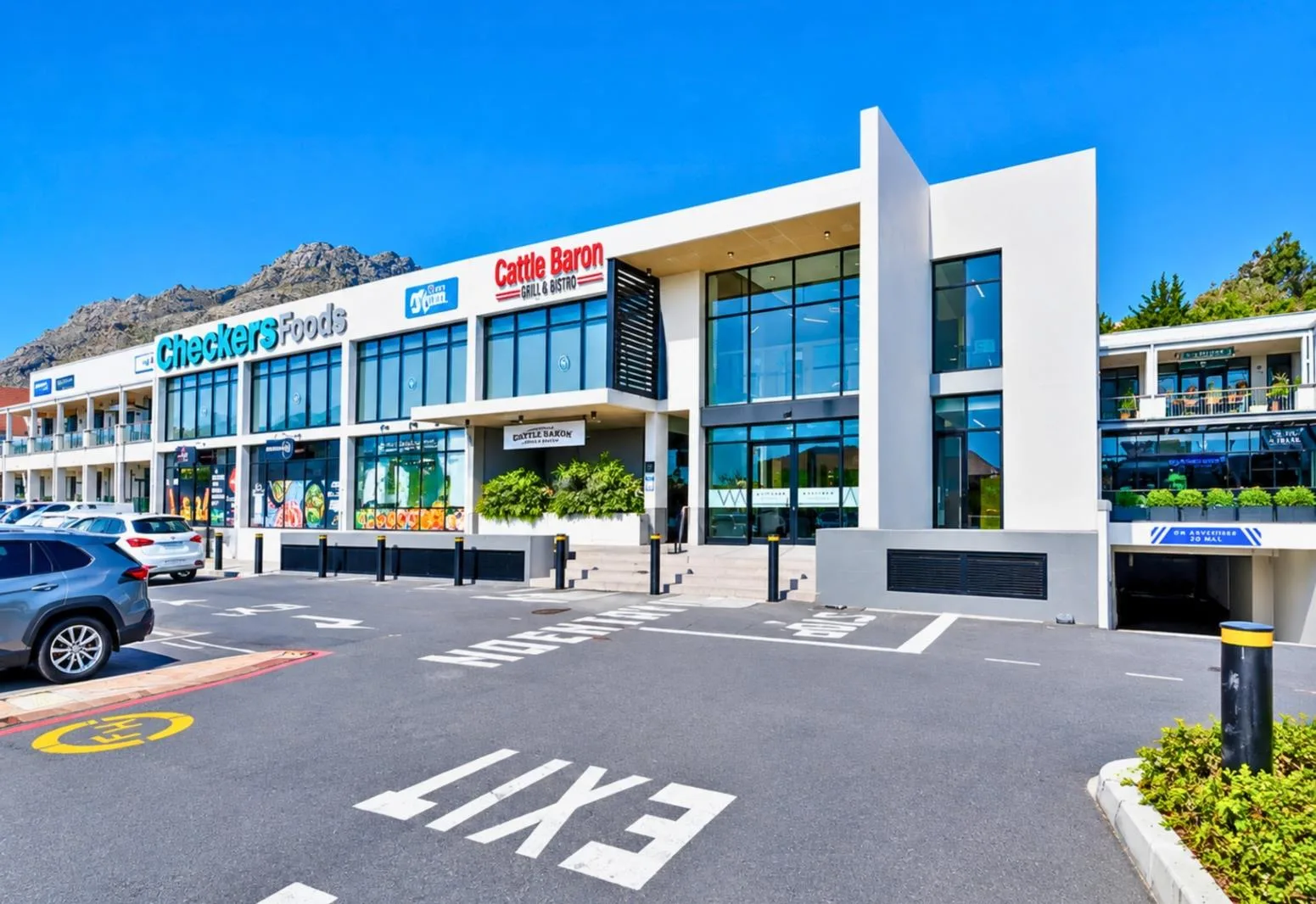 53 m² Retail Space in Westlake