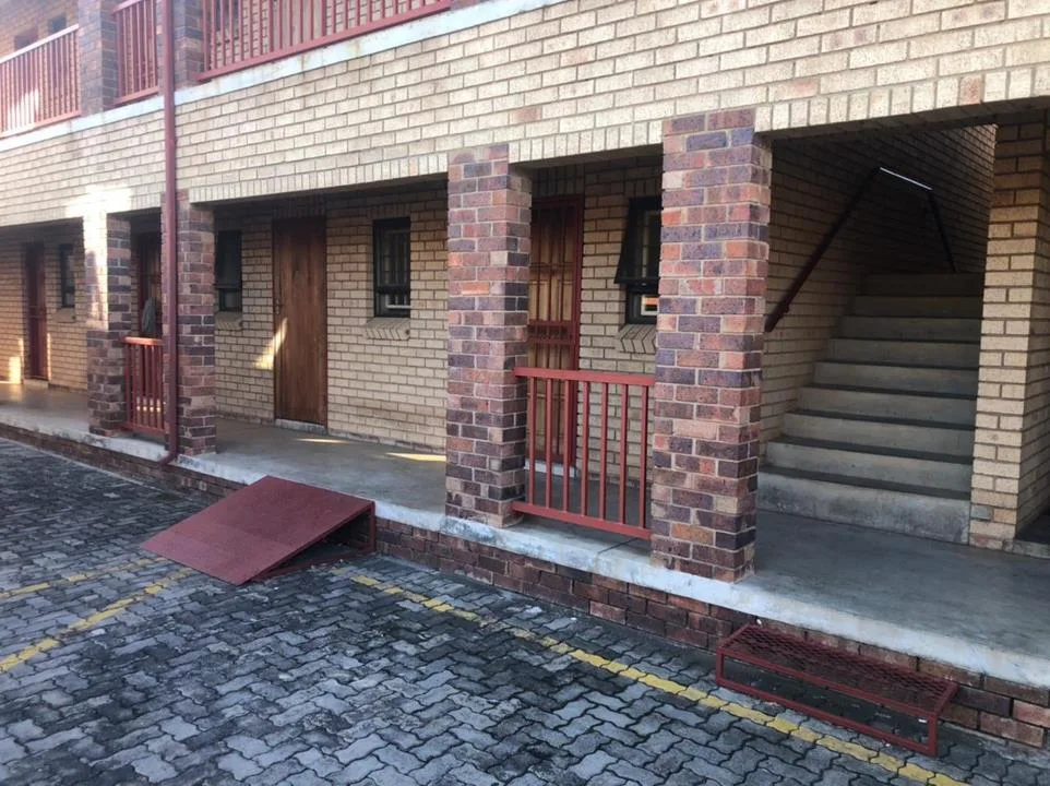 1 Bedroom Apartment / flat for sale in Dassie Rand