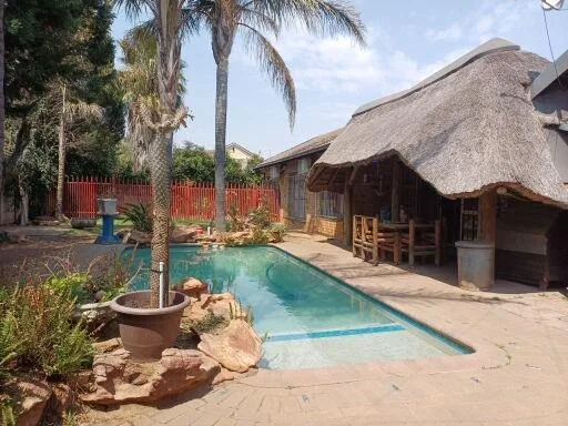 3 Bedroom House for sale in Lourenspark