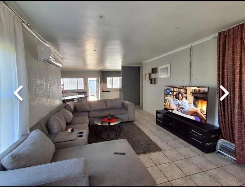 3 Bedroom House to rent in Ravenswood