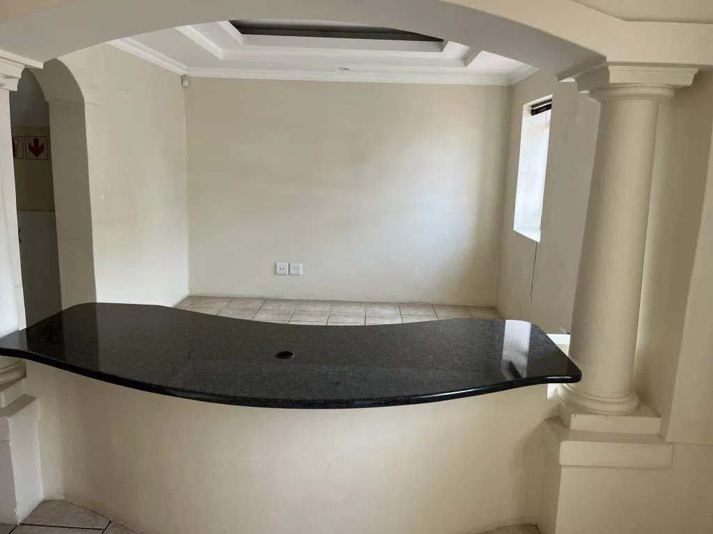 267 m² Office Space in Milnerton Central