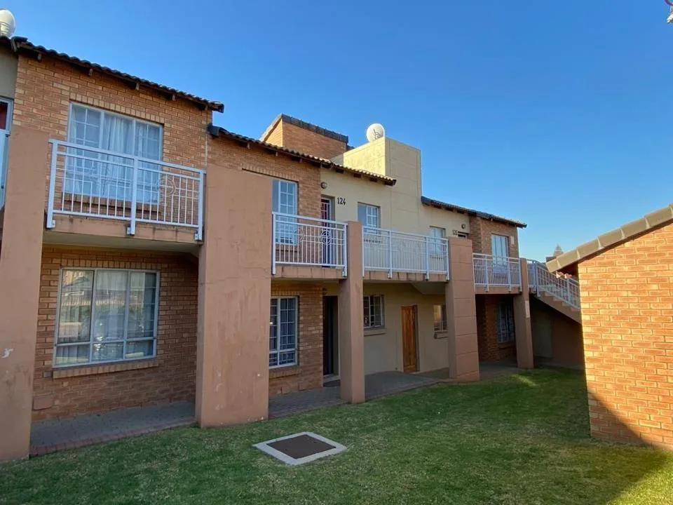 2 Bedroom Apartment / flat to rent in Noordwyk