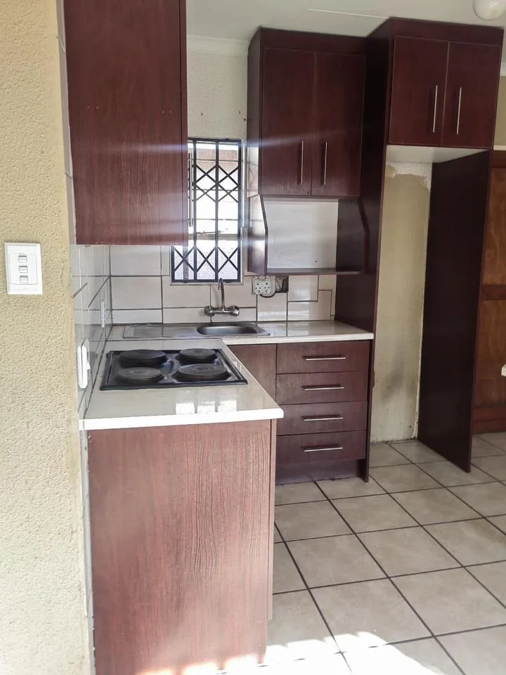 2 Bedroom House to rent in Salfin