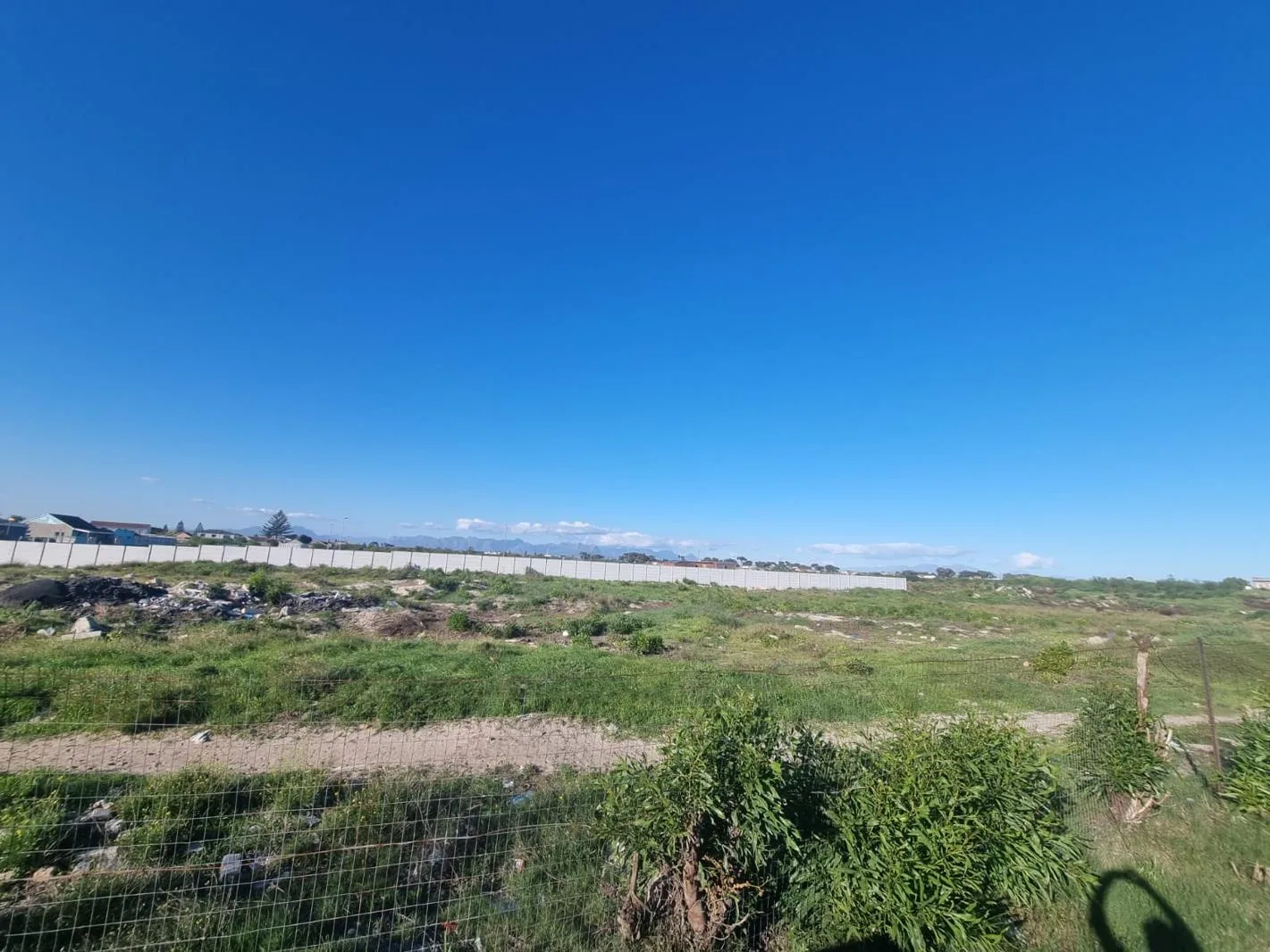 2.4 ha Land available in Weltevreden Valley
