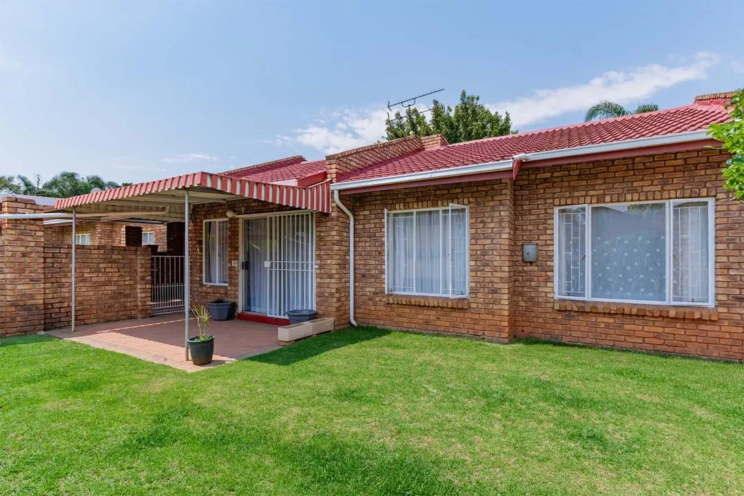 3 Bedroom Townhouse to rent in Birchleigh