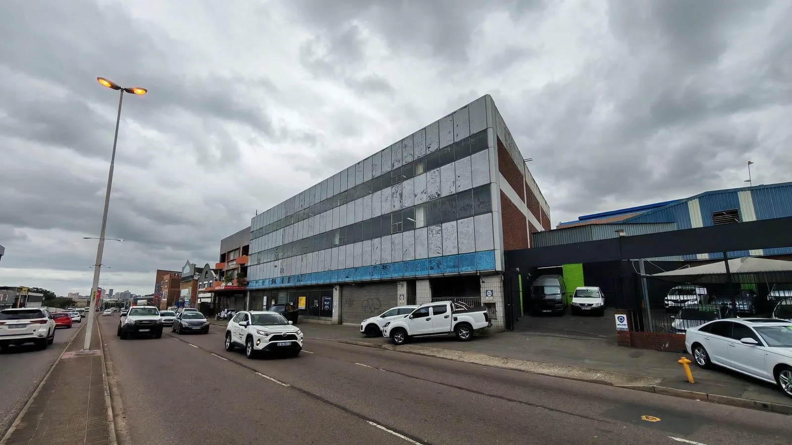 5 400 m² Industrial space in Windermere
