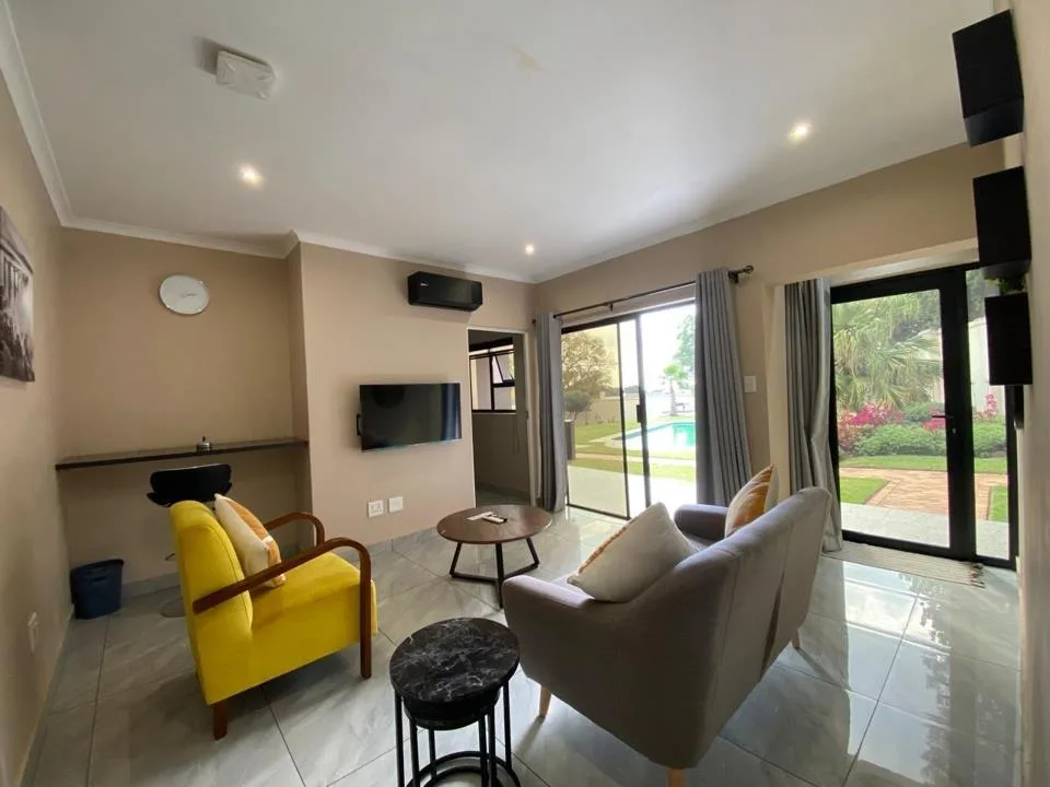 2 Bedroom House to rent in Bryanston