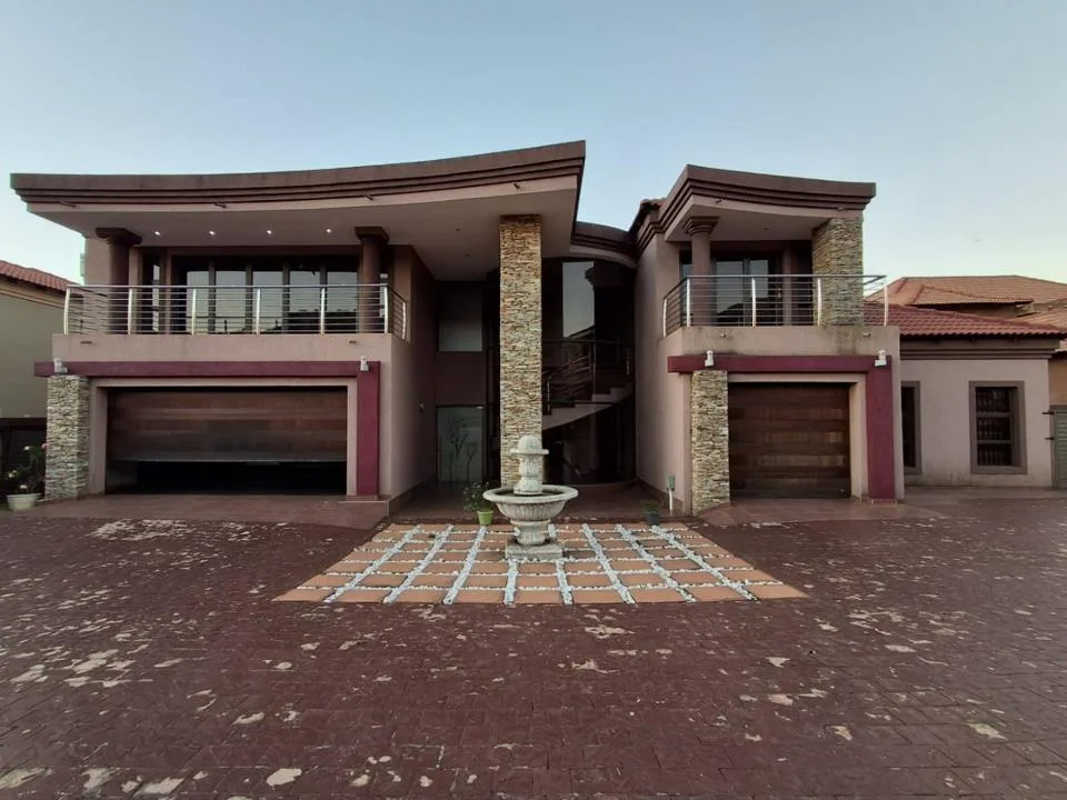 4 Bedroom House to rent in Amandasig