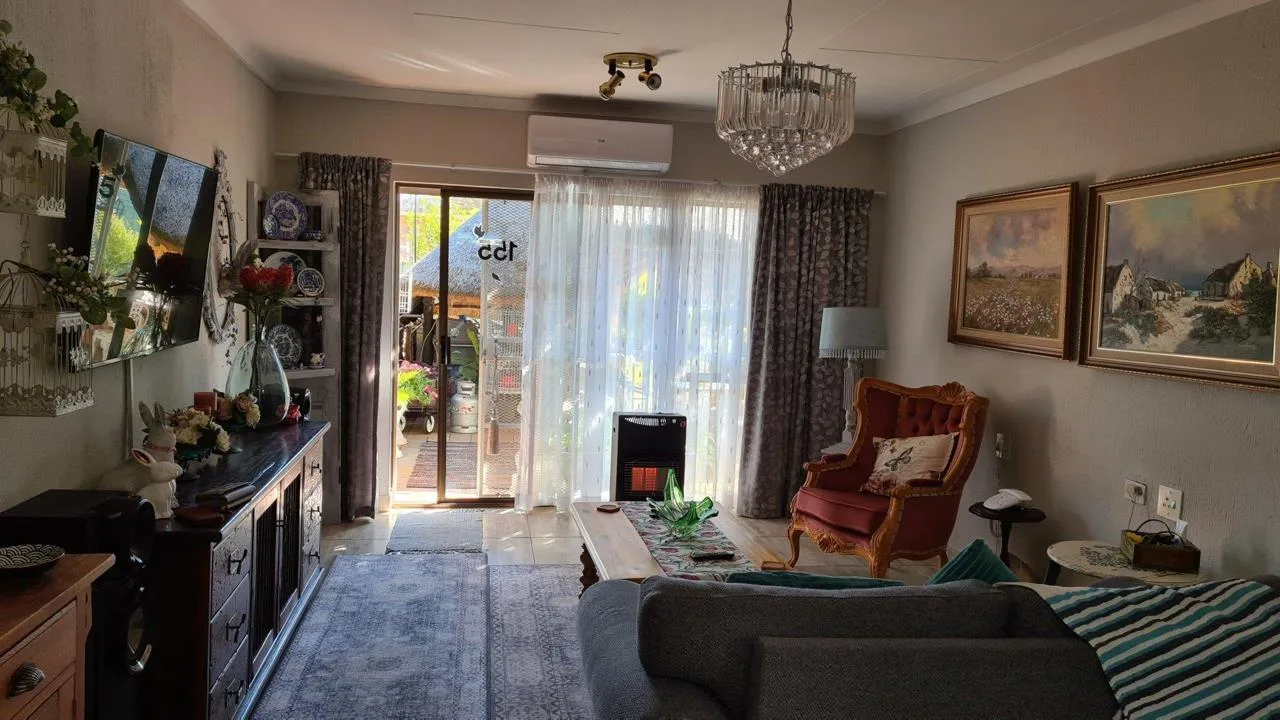 2 Bedroom Apartment / flat for sale in Oudorp
