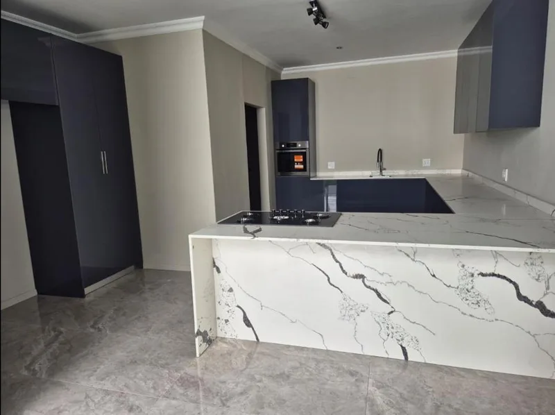 4 Bedroom House to rent in Hyde Park