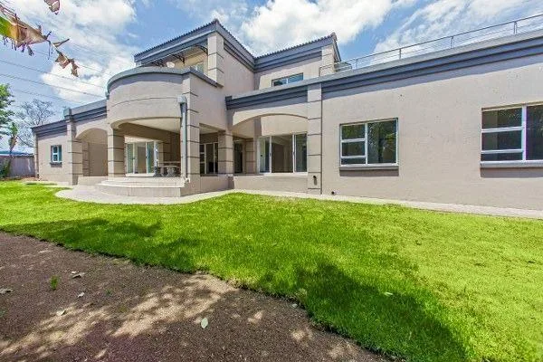 5 Bedroom House to rent in Dainfern Golf Estate