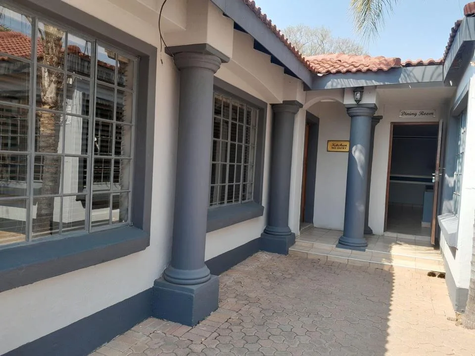 11 Bedroom House for sale in Bo-dorp