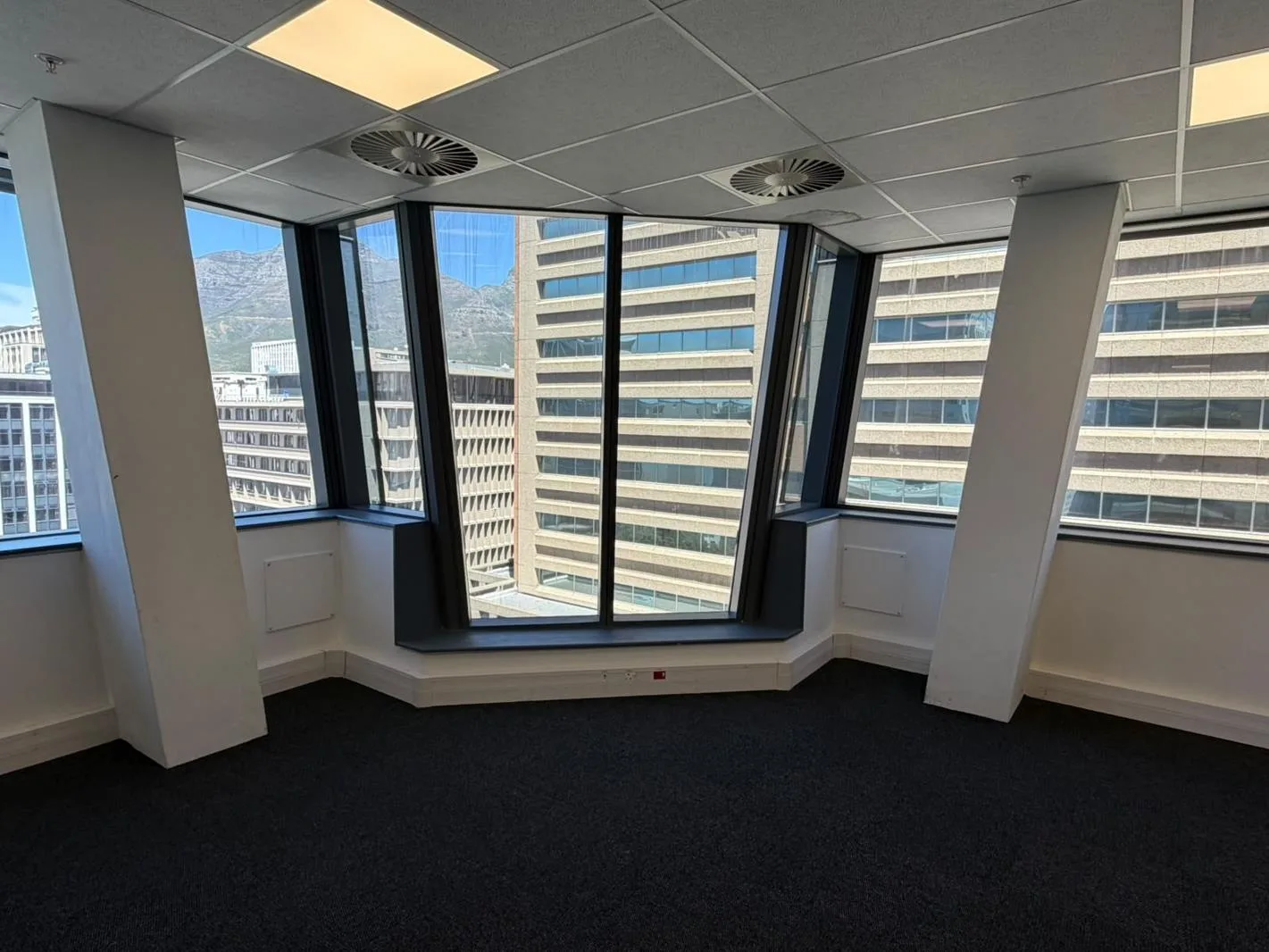 265 m² Office Space in Cape Town City Centre