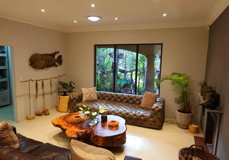 6 Bedroom House for sale in Meerhof