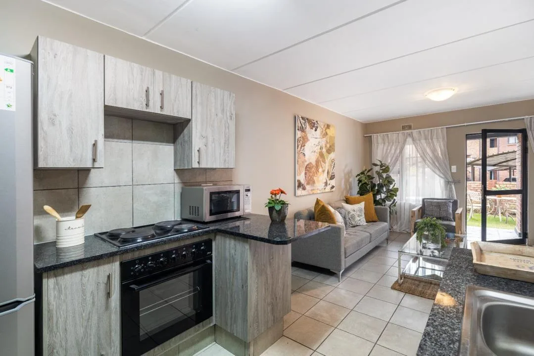 2 Bedroom Apartment / flat to rent in Die Wilgers
