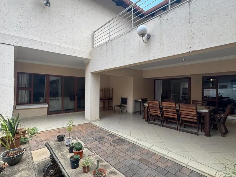 5 Bedroom House to rent in Midstream Estate